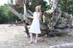 A laugh for all   NakedTeen.photos