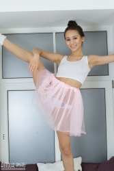 A stripping ballerina   NakedTeen.photos