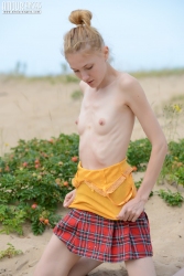 Adorable teen outdoor   NakedTeen.photos