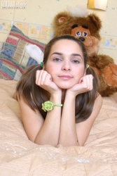 Adorable Teenager Lady   NakedTeen.photos