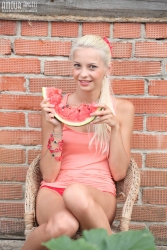 Alluring teen blonde   NakedTeen.photos