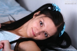 Brunette in motion   NakedTeen.photos