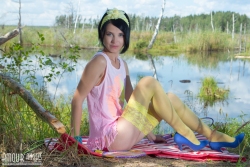 Bubble up beauty   NakedTeen.photos