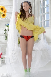 Candy angel like babe   NakedTeen.photos