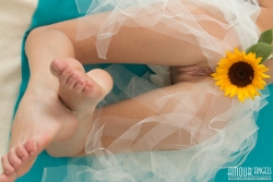 Candy blonde on mattress   NakedTeen.photos