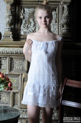 Candy nude teenie   NakedTeen.photos