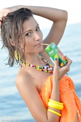 Charmer at the beach   NakedTeen.photos