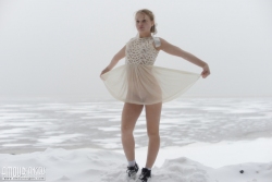 Cutie within the chilly   NakedTeen.photos