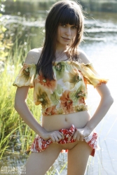 Deep inside   NakedTeen.photos