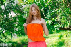 Flower in my lawn   NakedTeen.photos