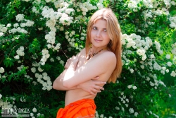 Flower in my lawn   NakedTeen.photos