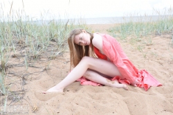 Getting wet   NakedTeen.photos