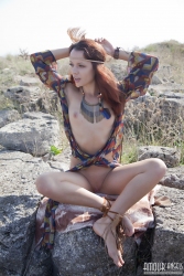 Indian rock of affection   NakedTeen.photos