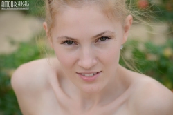 Lovable naked teen   NakedTeen.photos