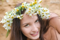 Lovely busty babe   NakedTeen.photos