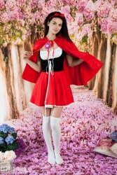 Narrow dark haired good looks   NakedTeen.photos