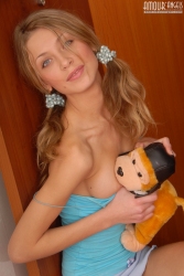 Nasty Teenager Woman   NakedTeen.photos