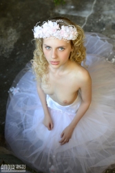 Naughty bride   NakedTeen.photos