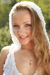 Neat girl makes a showoff   NakedTeen.photos