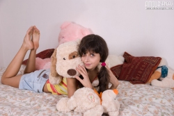 Neat teen posing   NakedTeen.photos