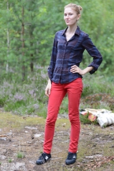 Passionate posing   NakedTeen.photos