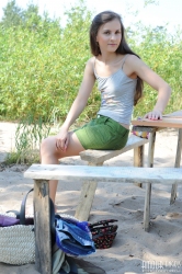 Petite girl uncovered   NakedTeen.photos