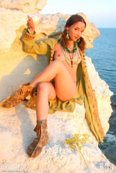 Princess on the beach   NakedTeen.photos