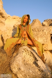 Princess on the beach   NakedTeen.photos