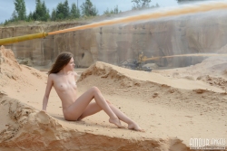 Scorching dark haired girl   NakedTeen.photos