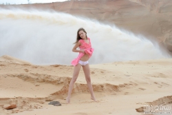 Scorching dark haired girl   NakedTeen.photos