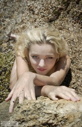 Sea shore of hobby   NakedTeen.photos