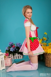 Some incredible holes   NakedTeen.photos