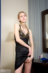 Stylish blonde type   NakedTeen.photos
