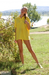 Teenagers Captivating Smile   NakedTeen.photos