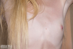 Tiny shapes   NakedTeen.photos