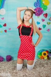 Wonderful shapes   NakedTeen.photos